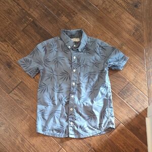 Abercrombie Kids Gray Palm Print Shirt